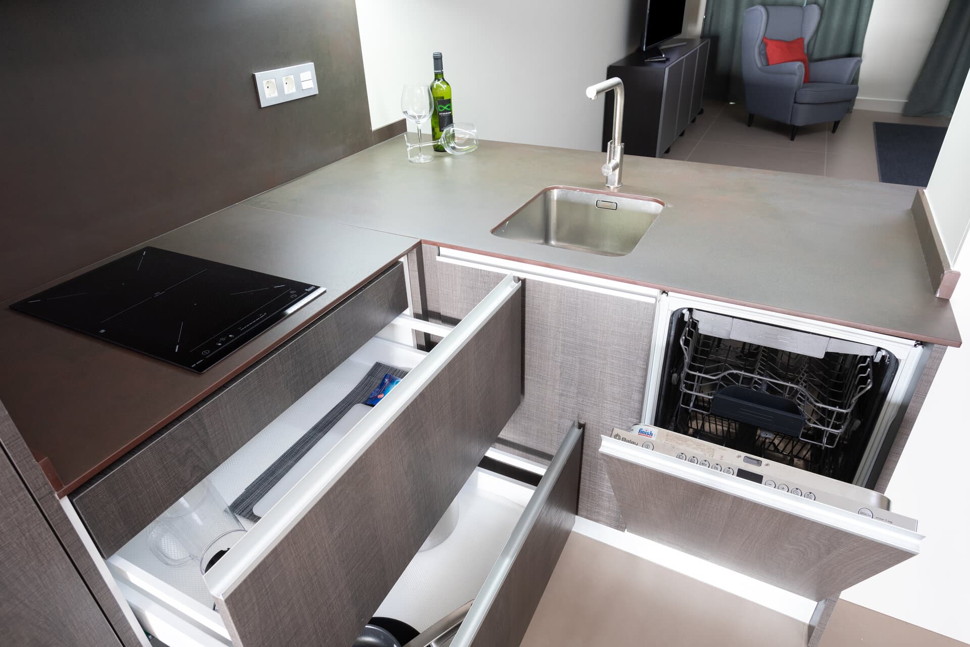 Loft 2E Deluxe Edition — photo 18