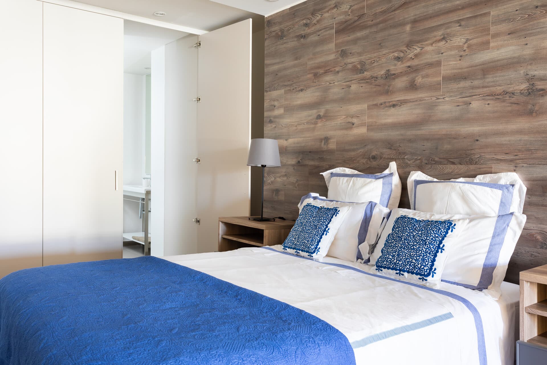 Loft 2H Deluxe Edition — photo 19